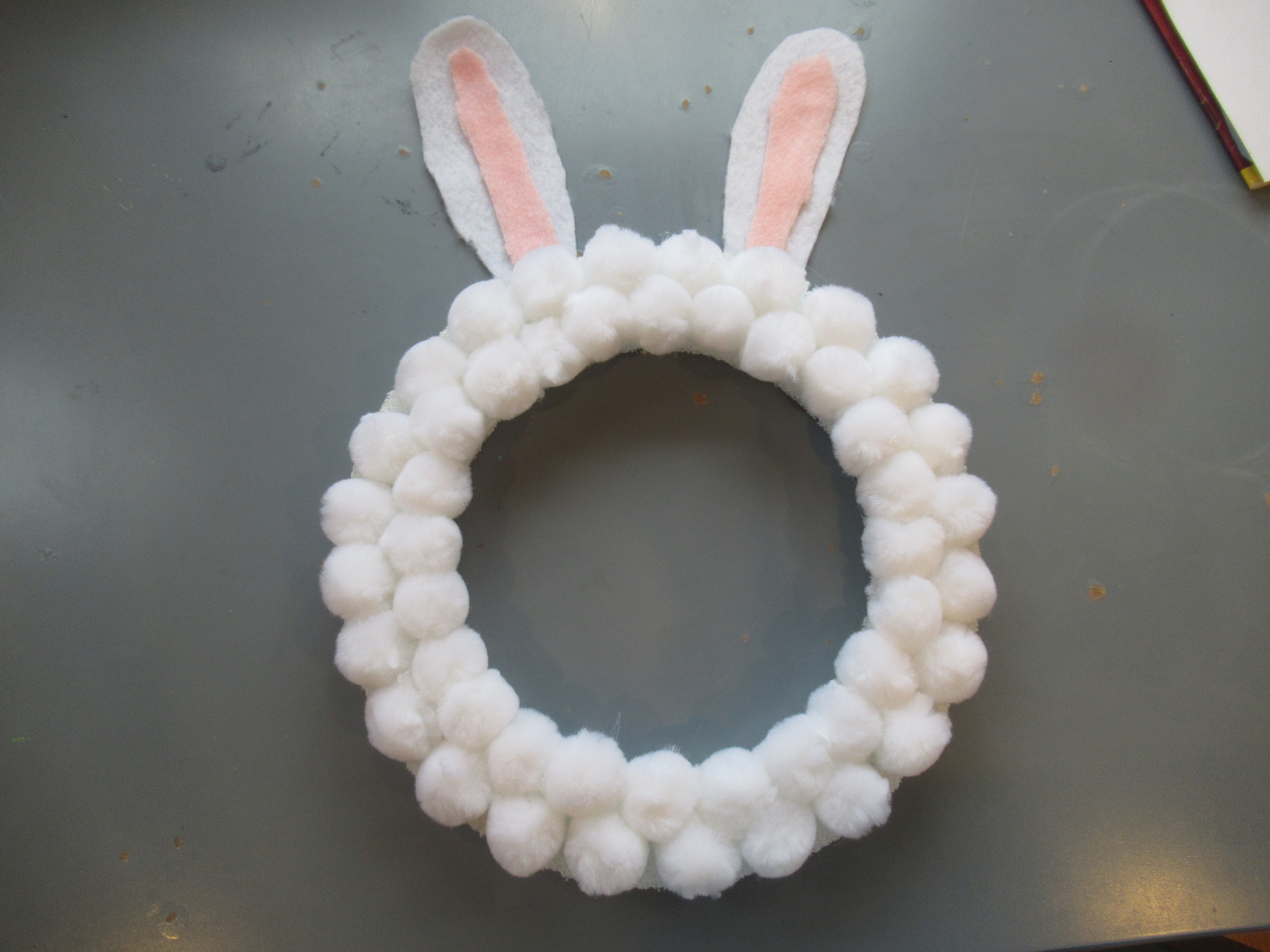 CL Bunny Wreath (2)