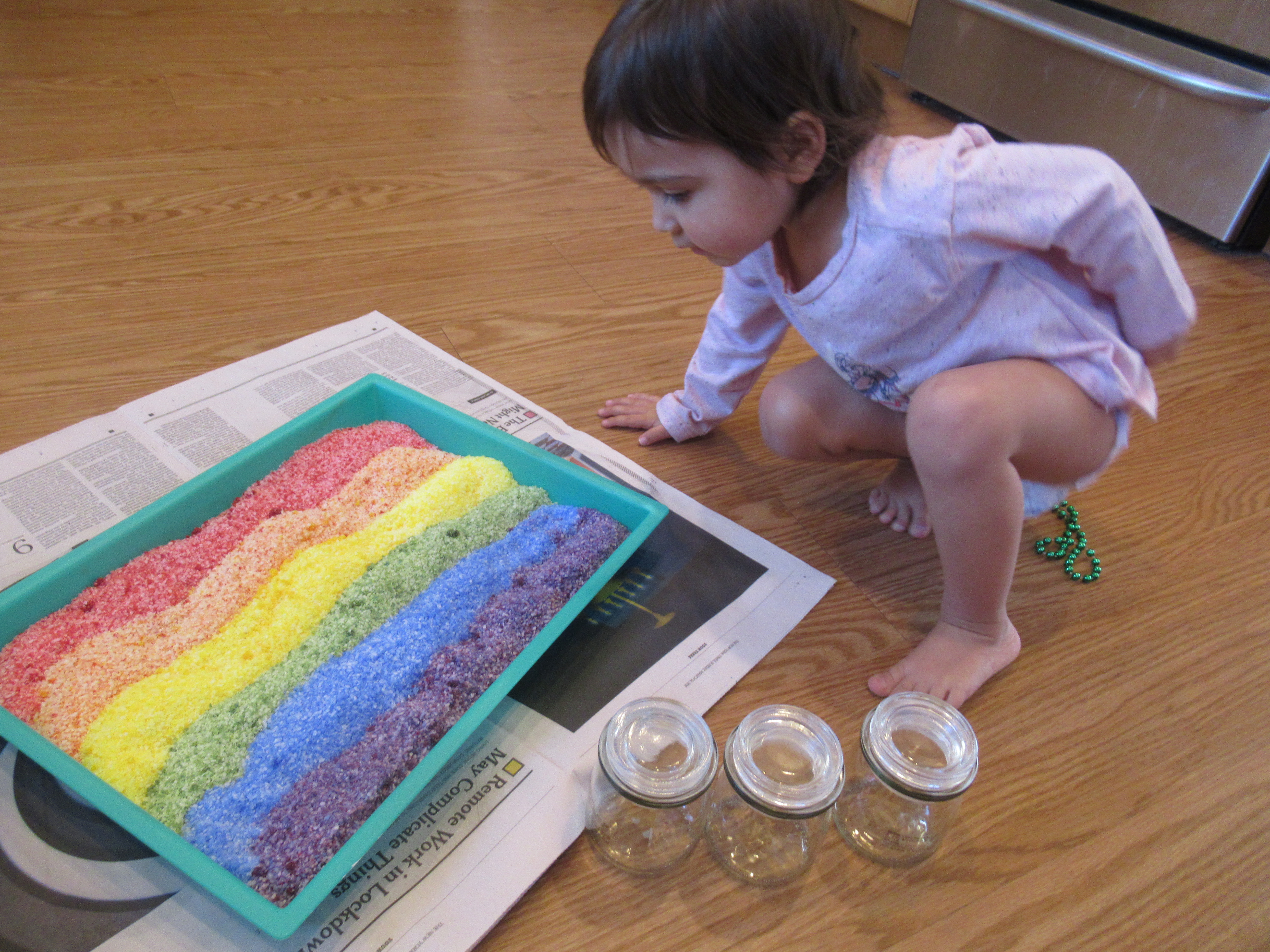 DIY Rainbow Salt (3)