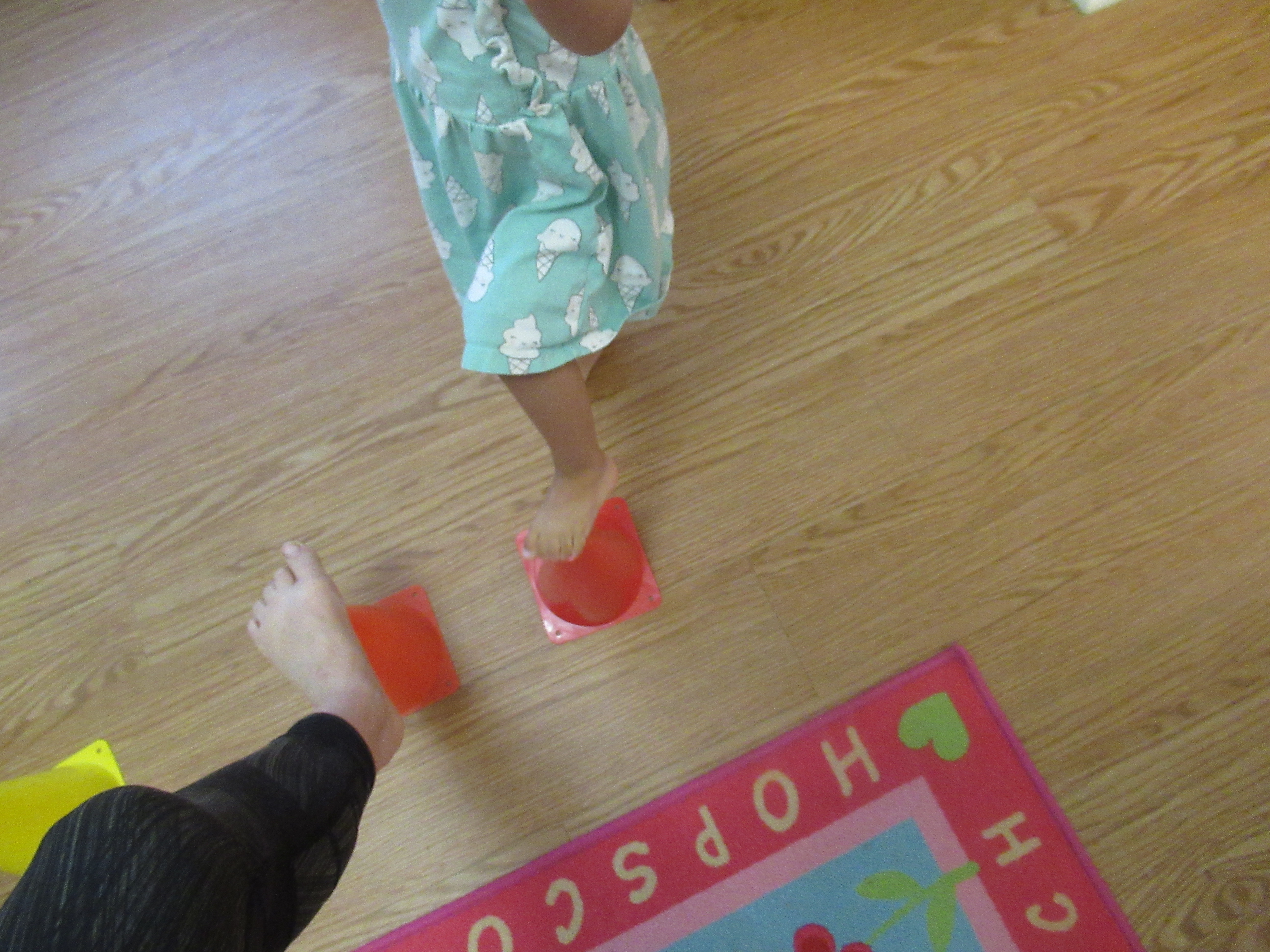 Gross Motor Color Game (3)