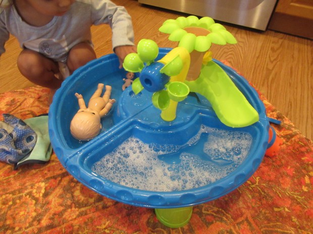 Water Table Salon Sous Chef (1)