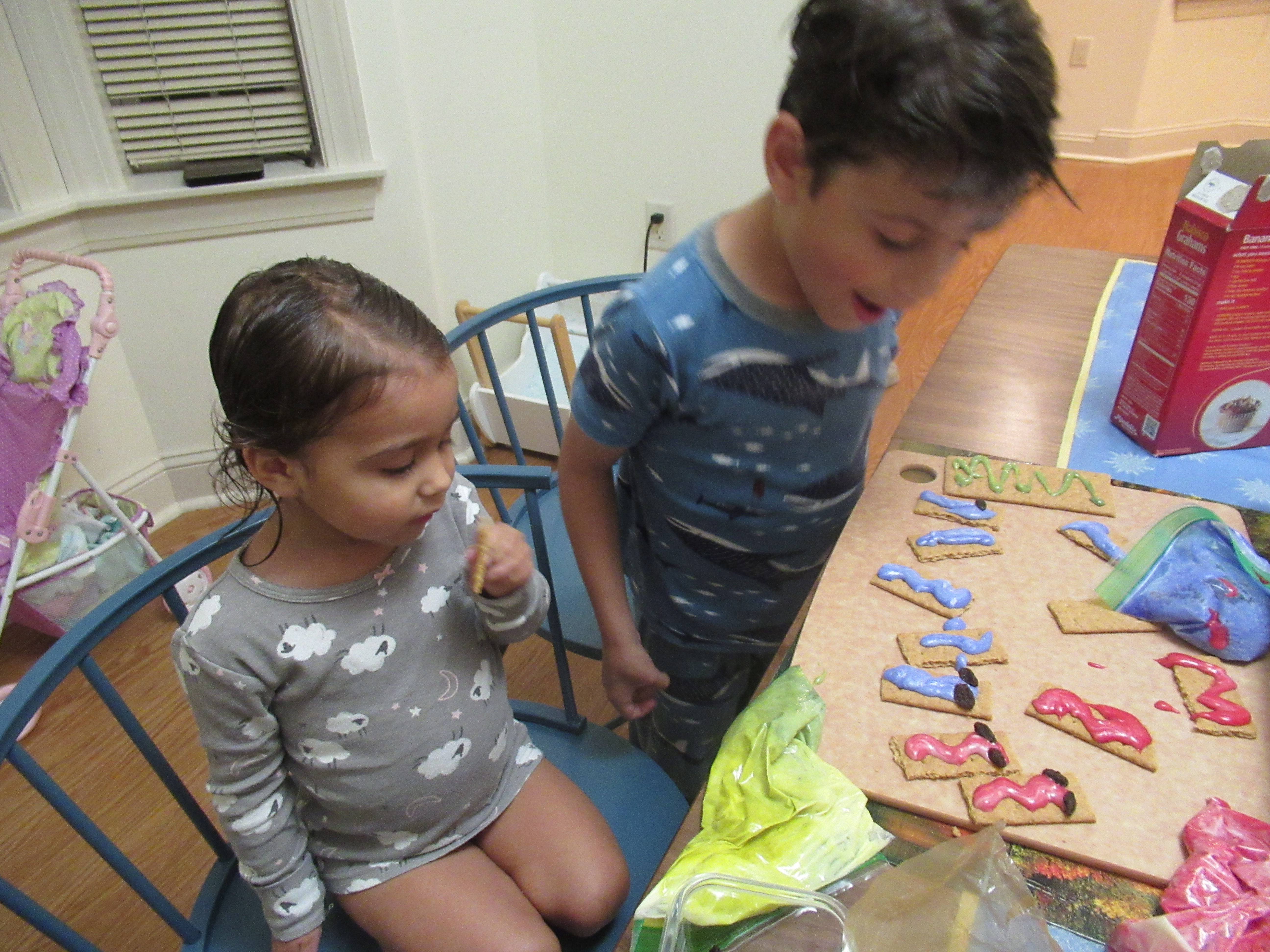 Squiggle Cookies (6)